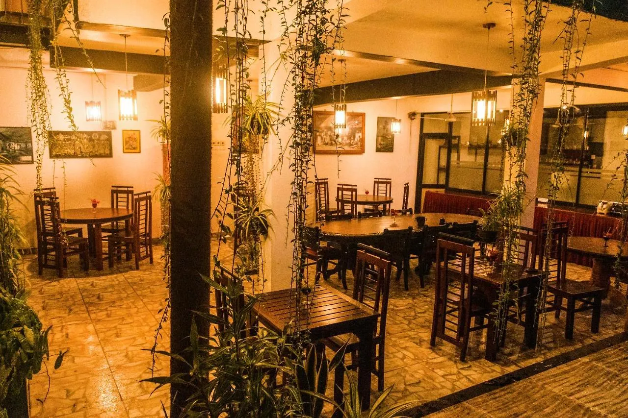 Kandy Riverside Villa